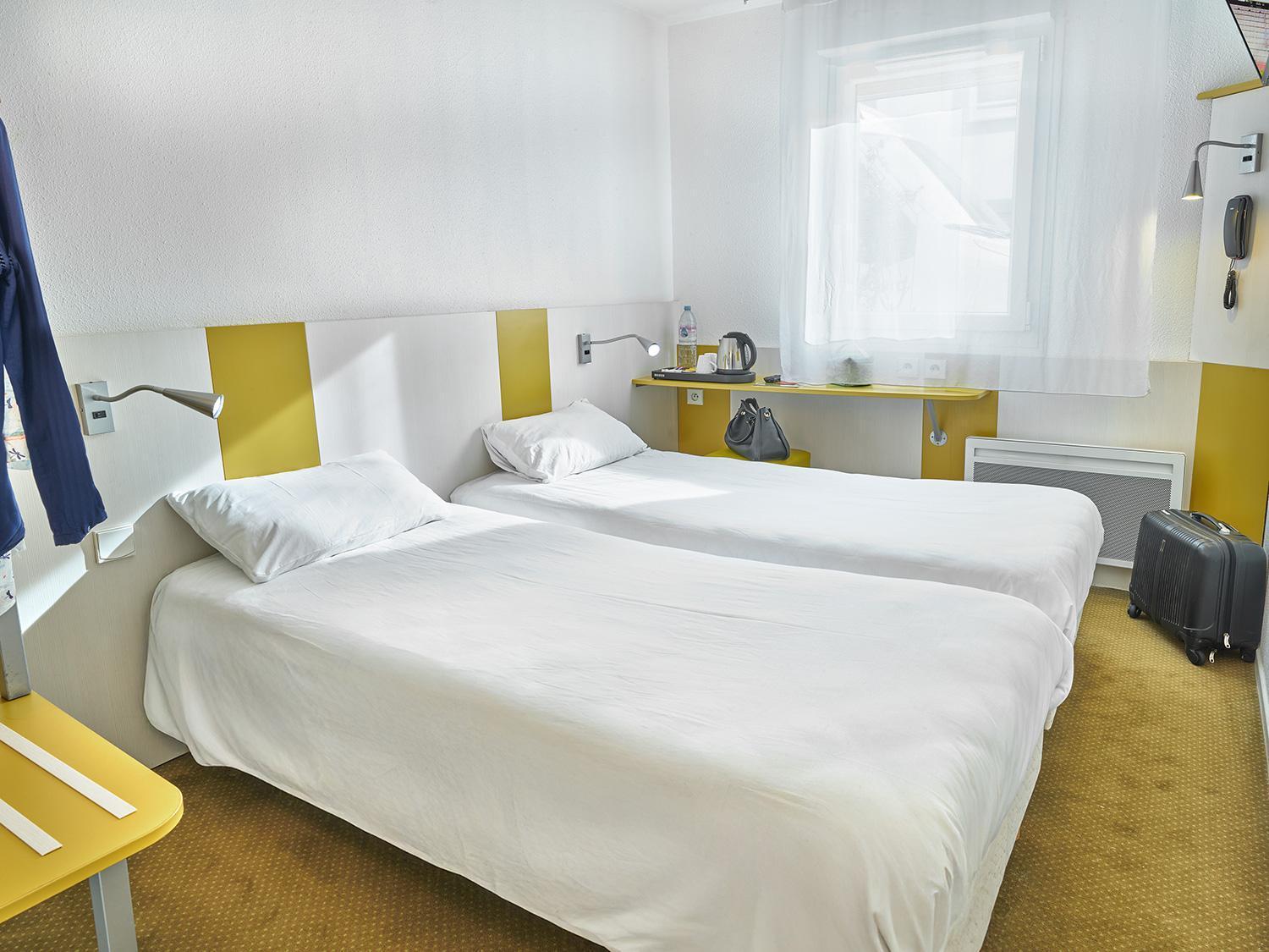 Hôtel REVOTEL Nancy Centre Gare - Plateaux repas disponibles uniquement sur réservation auprès de l'hôtel Exterior foto