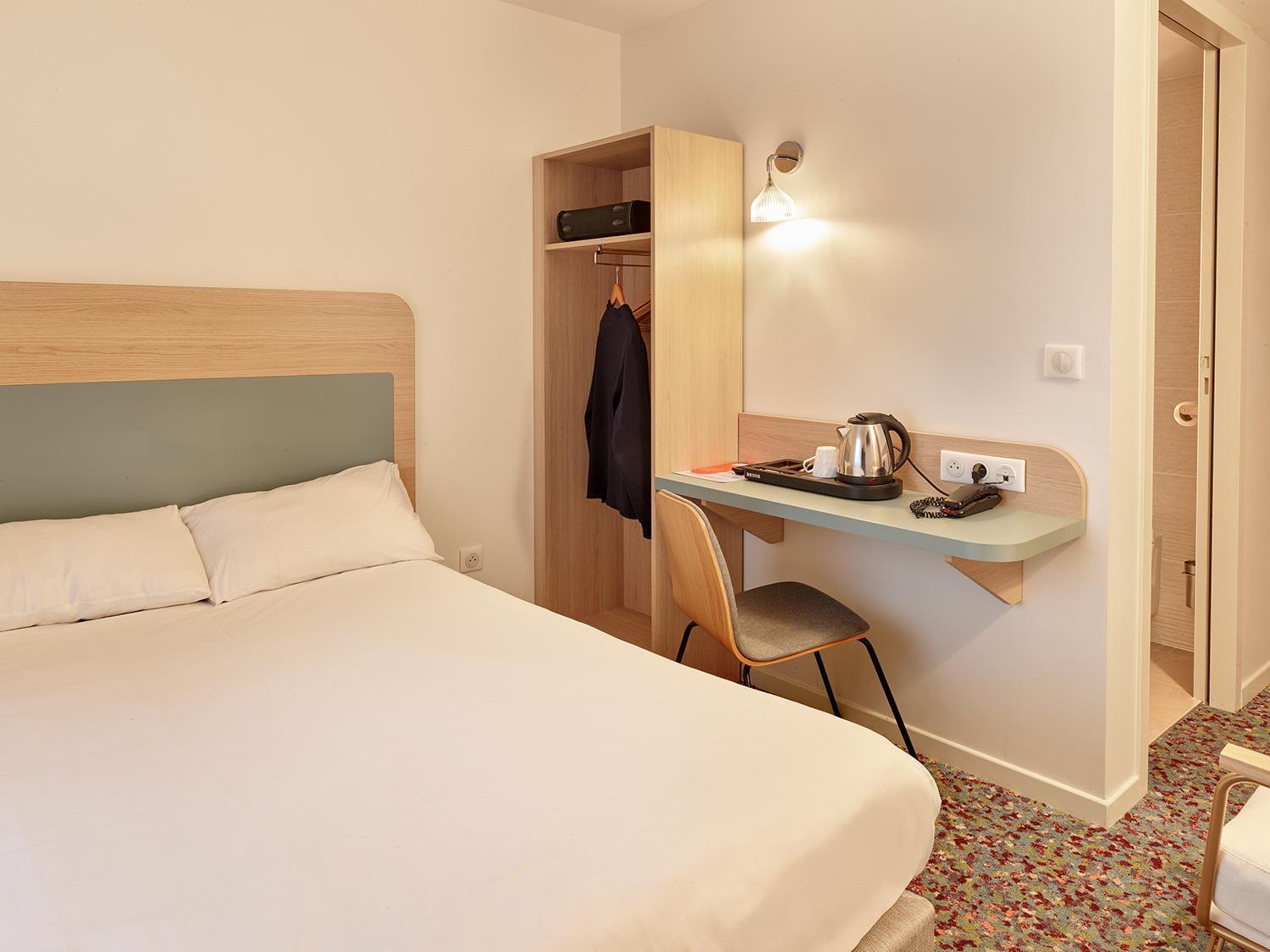 Hôtel REVOTEL Nancy Centre Gare - Plateaux repas disponibles uniquement sur réservation auprès de l'hôtel Exterior foto